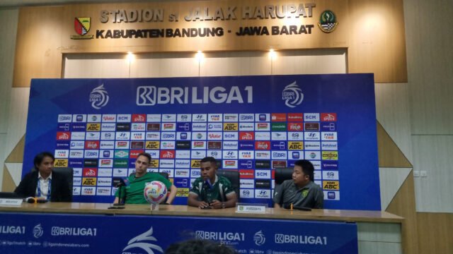 Paul Monster revela el desastroso comienzo de la derrota de Persebaya ante Persib y también toca al árbitro