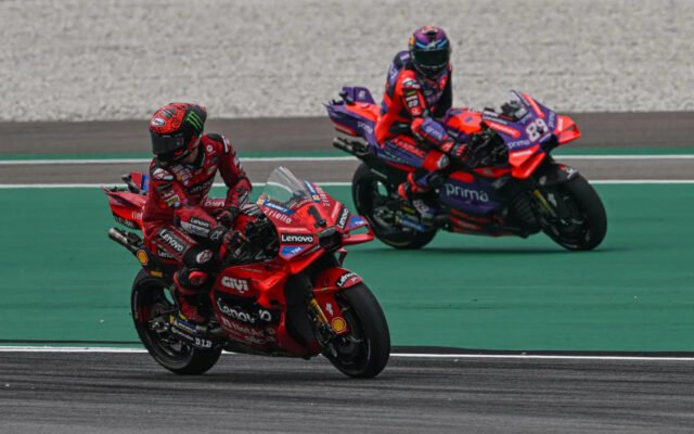 La clasificación de MotoGP de Malasia es tensa, Pecco y Martin vuelan, récord batido 3 veces